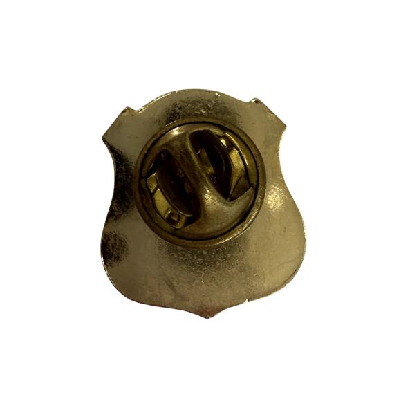 White House Police Pin in Gold - Picture 2 of 2